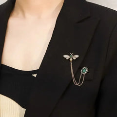 High End Exquisite Women's Set Brooch Sweater Pins and Accessories Luxury and Elegant Brooches Brooches for Women Bee Brooches