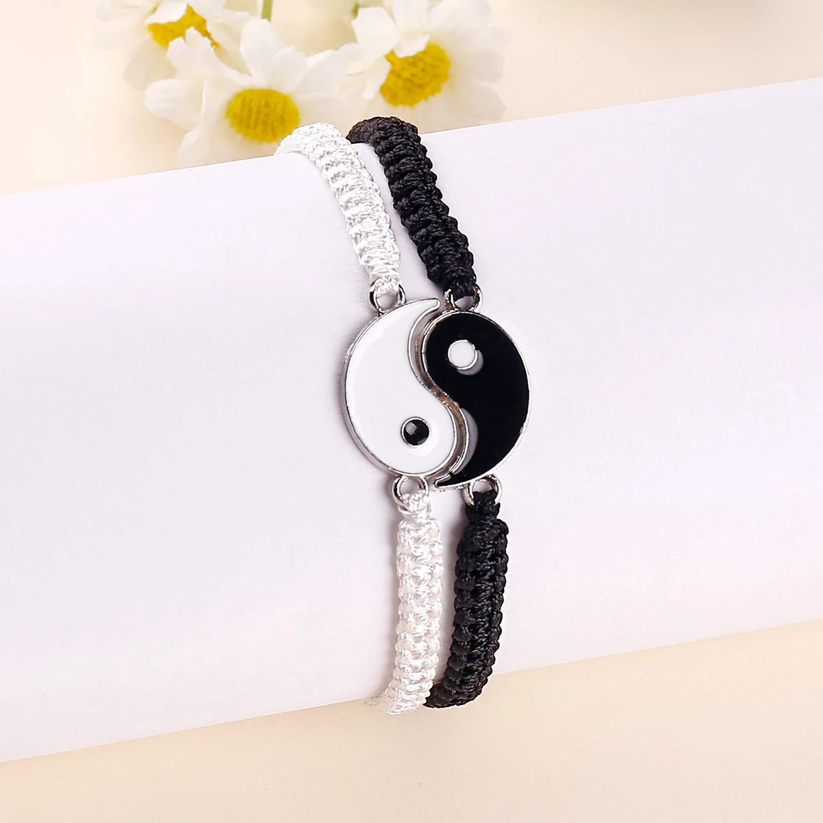 1 set of 2 simple Tai Chi bagua black and white rope braided telescopic adjustment bracelet for men and women coupl