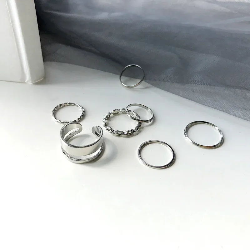 7pcs Fashion Jewelry Rings Set Hot Selling Metal Hollow Round Opening Women Finger Ring for Girl Lady Party Wedding Gifts