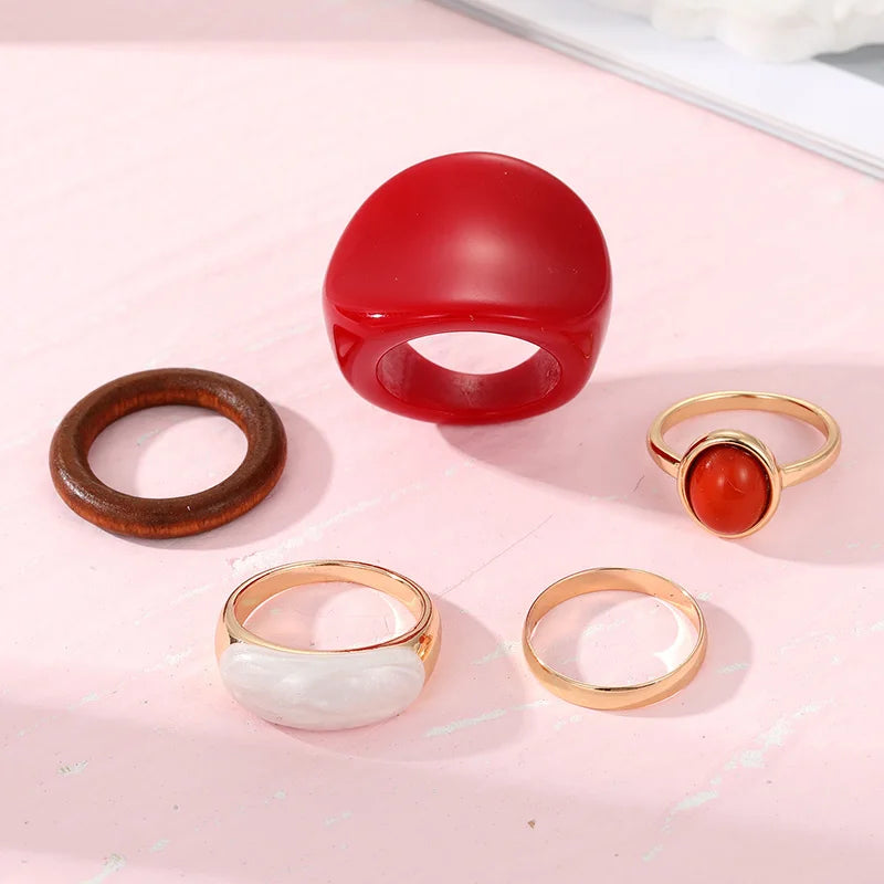 Retro Rings Set for Woman Red Green Resin Gold Color Ring Pink Butterfly Flower Enamel Jewelry Star Snake Geometric Accessories