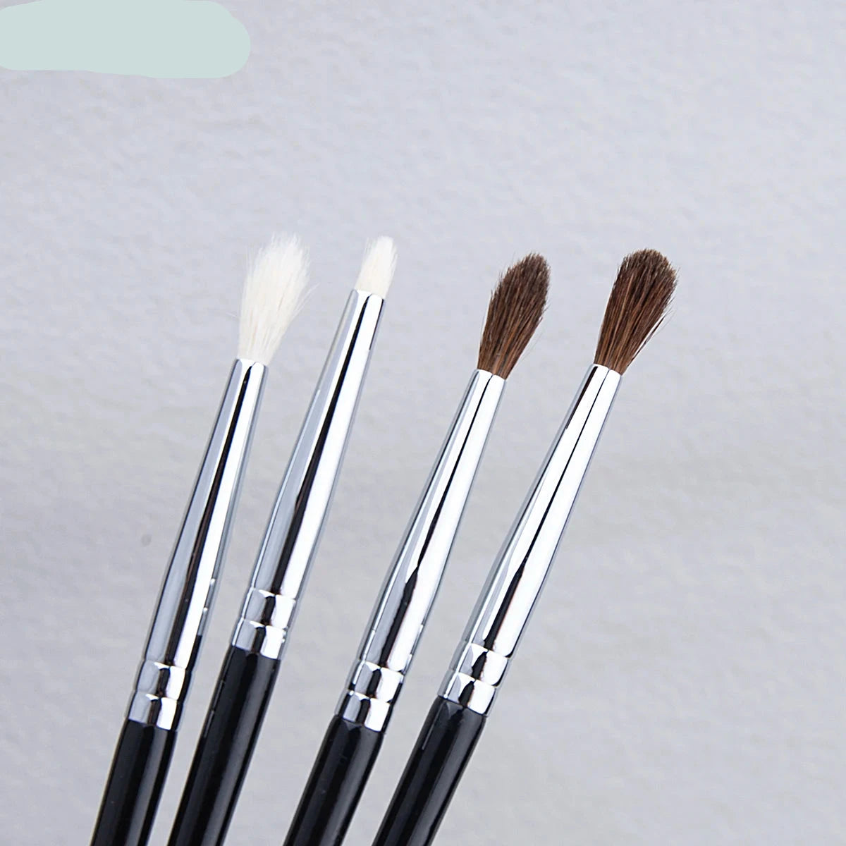 Small Crease Brush Fluffy Goat Hair / Horse Hair Precise Tapered Crease Makeup Tool Mini Pointed Eyeshadow Blending Makeup Brush